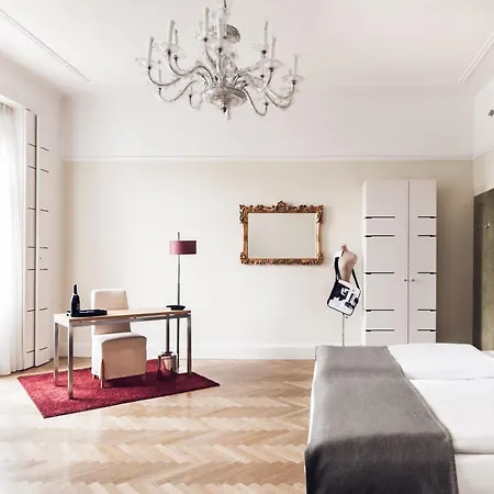 Hotel Weitzer - Centre Of