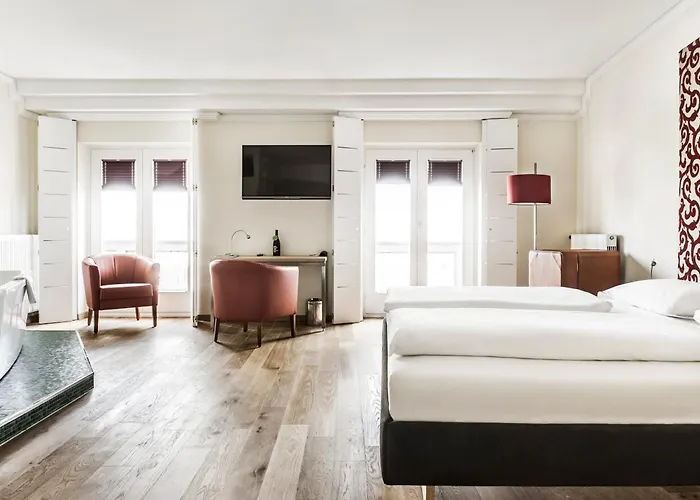 Hotell Weitzer - Centre Of 4*