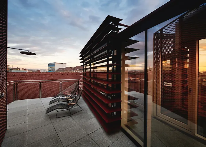 Weitzer - Centre Of Hotell 4*