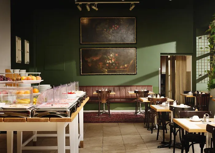 Weitzer - Centre Of Hotell