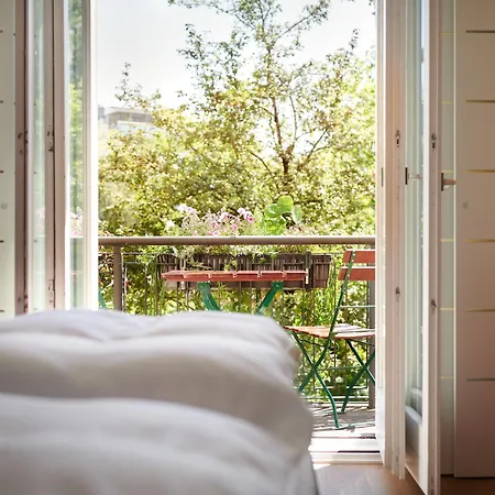 Weitzer - Centre Of 4* Graz