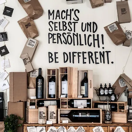 Weitzer - Centre Of Hotel