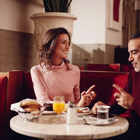 酒店 Weitzer - Centre Of 4*