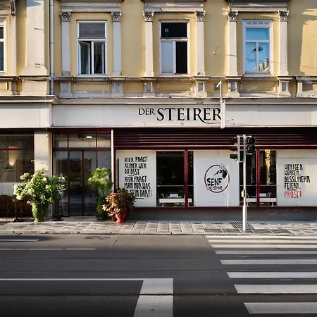 Weitzer - Centre Of 4* 格拉茨