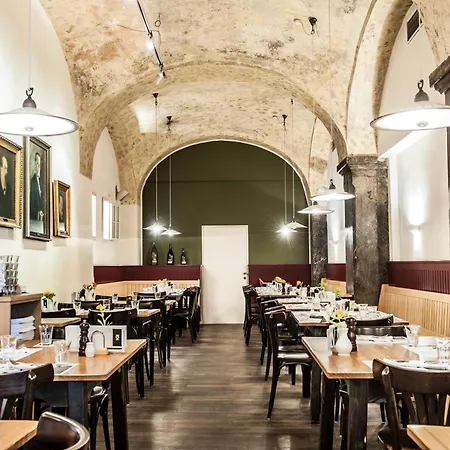 Weitzer - Centre Of מלון גראץ