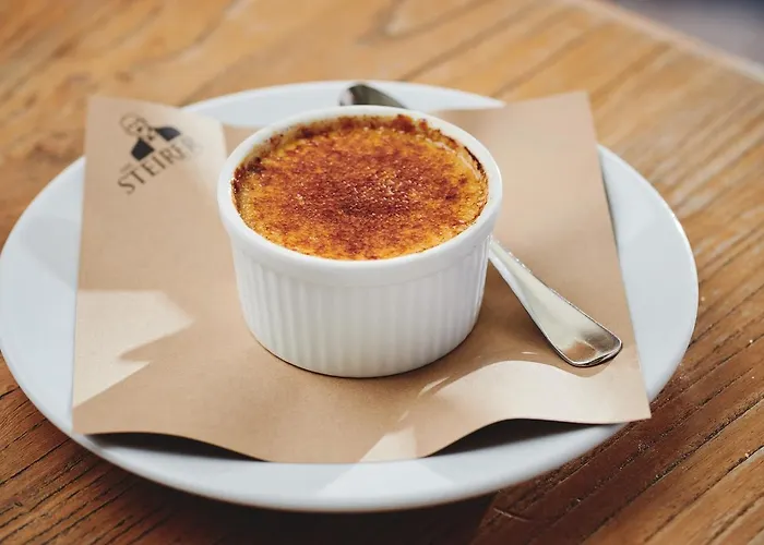 Hotel Weitzer - Centre Of 4*