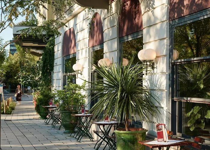 Weitzer - Centre Of Γκρατς