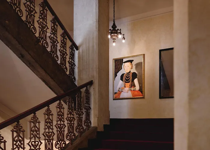 Weitzer - Centre Of 酒店 4*